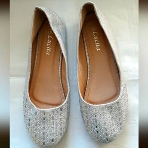 Lucita Rinestone Flats